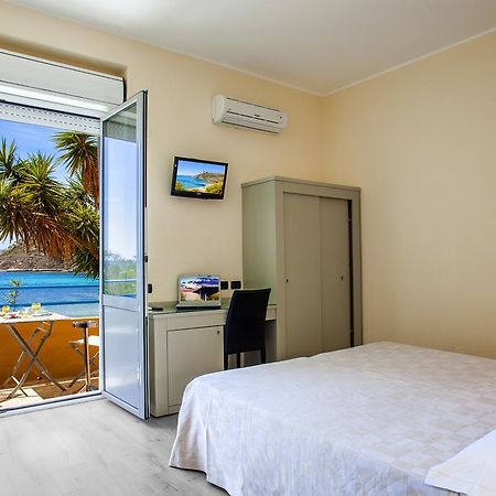 Hotel Calamosca Cagliari Extérieur photo