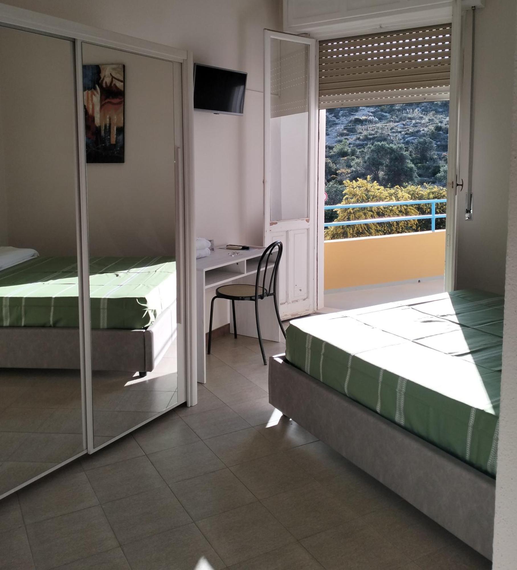Hotel Calamosca Cagliari Extérieur photo