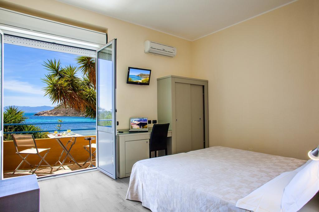 Hotel Calamosca Cagliari Extérieur photo
