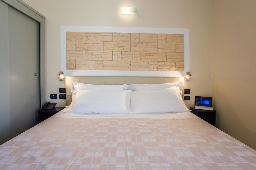 Hotel Calamosca Cagliari Extérieur photo