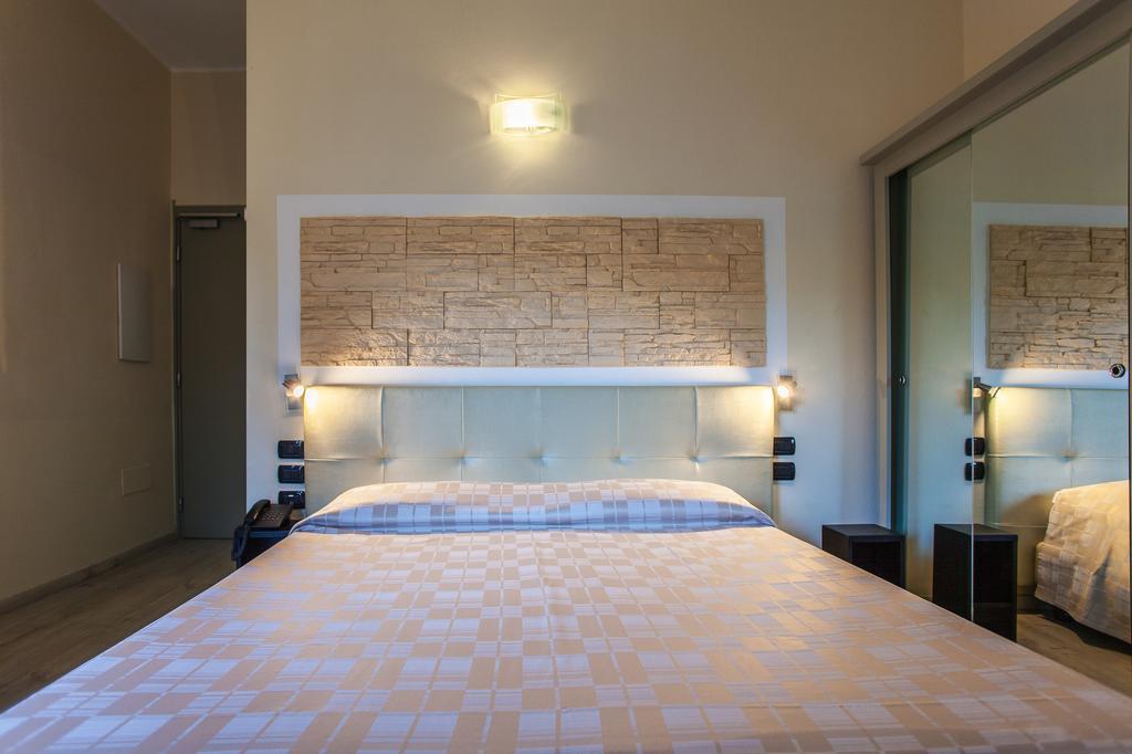 Hotel Calamosca Cagliari Extérieur photo