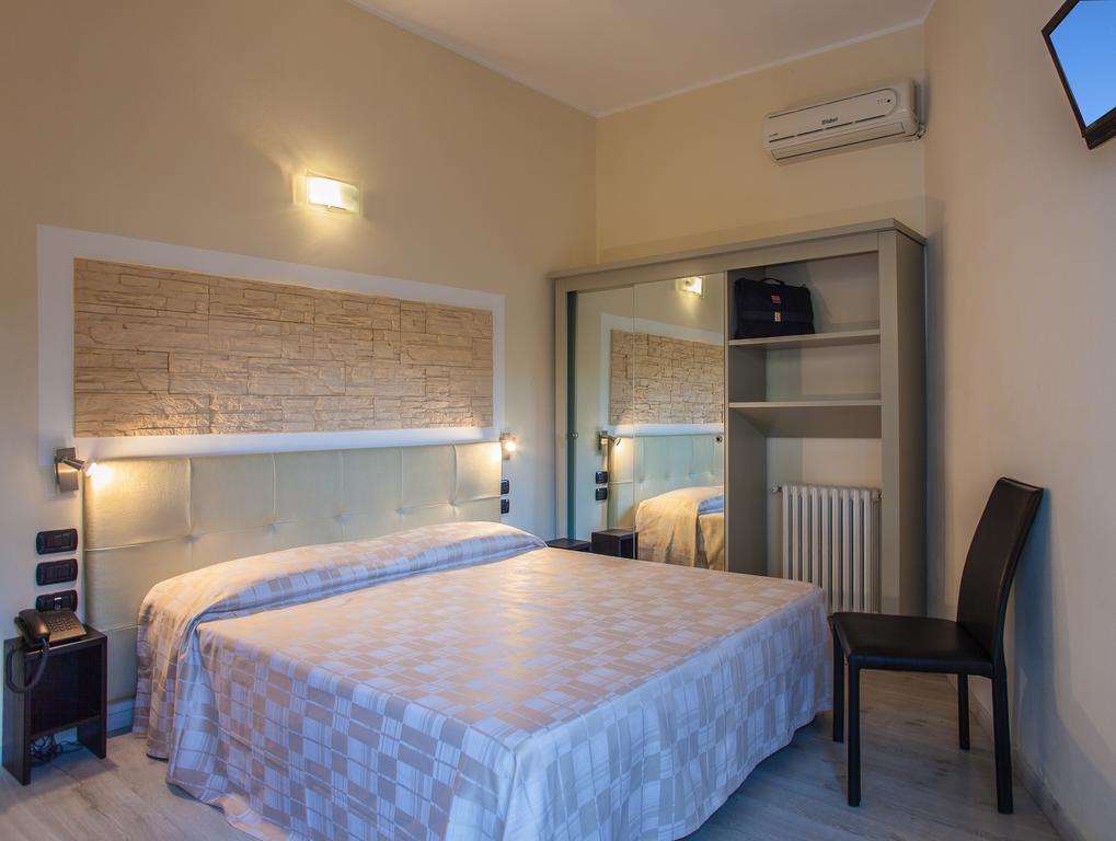 Hotel Calamosca Cagliari Extérieur photo