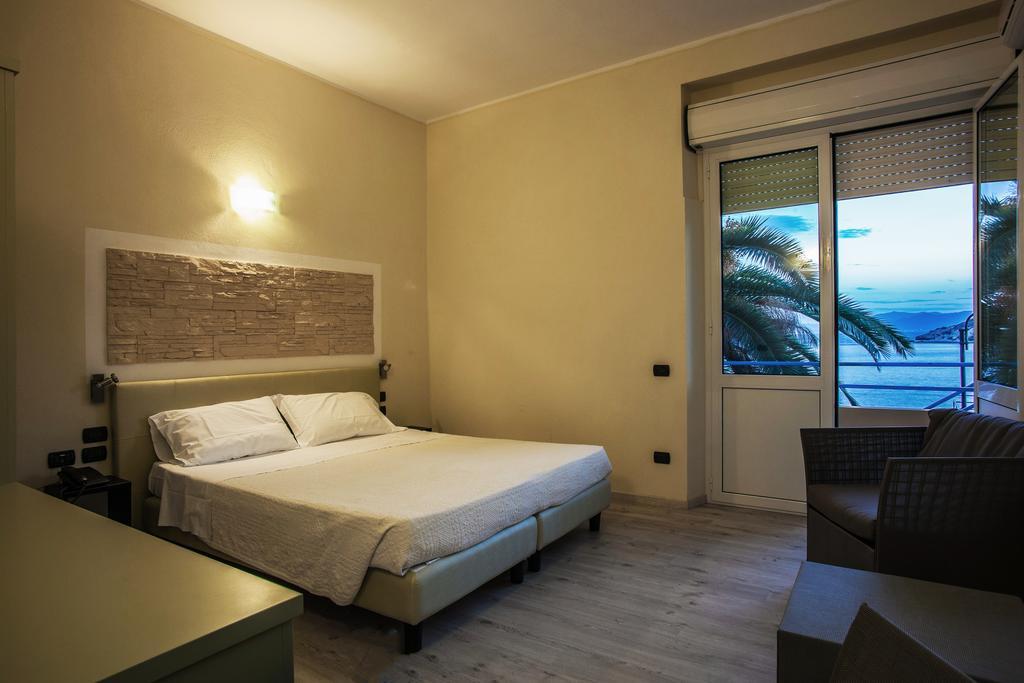 Hotel Calamosca Cagliari Extérieur photo