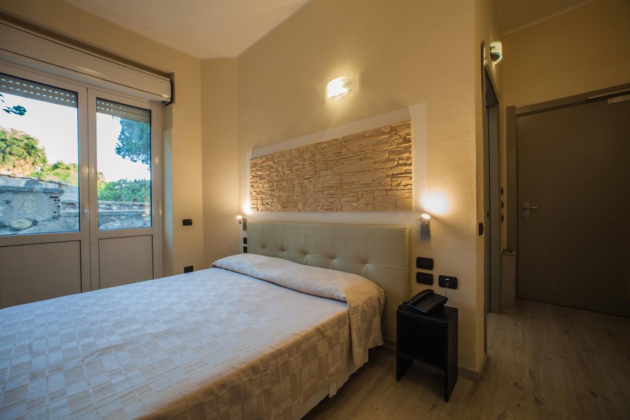 Hotel Calamosca Cagliari Extérieur photo